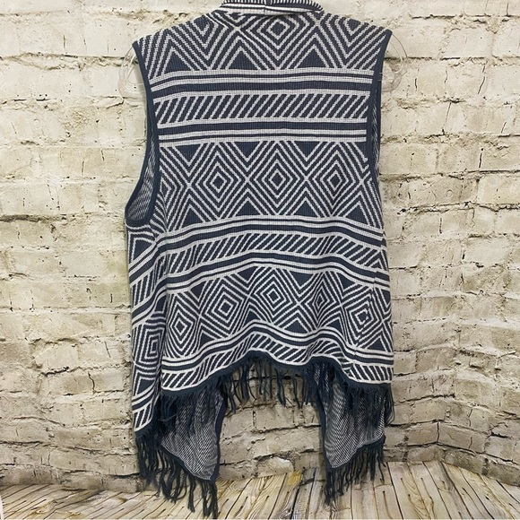 YA Los Angeles Blue White Aztec Print Fringe Open Front Knit Cardigan Vest - Picture 3 of 5
